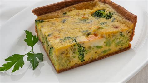 Pastel de brócoli con queso de cabra