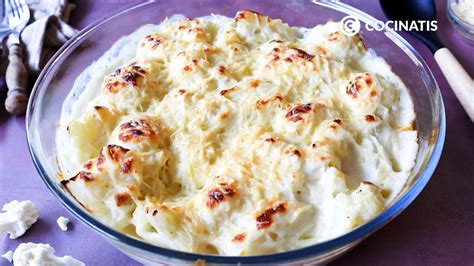 Fuente de horno con coliflor y bechamel