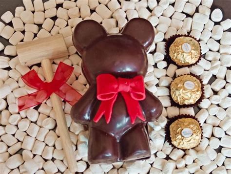 Variedad de osos de chocolate