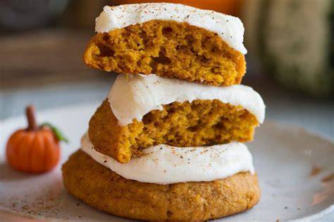 Galletas de calabaza y jengibre con glaseado de queso crema