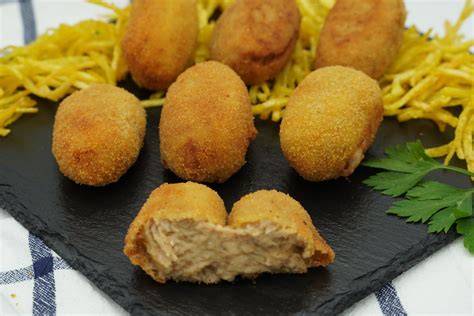 Ingredientes para croquetas de cocido