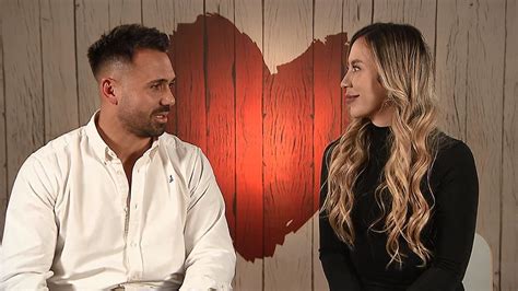 Nathalia y Ricardo en 'First Dates'