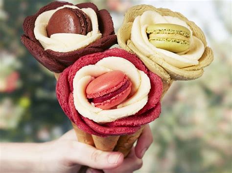 Helados artesanales con forma de flor de Amorino
