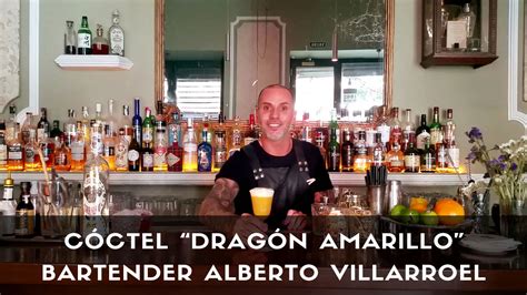 Cóctel Dragón Amarillo con espuma de albaricoque