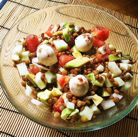 Ensalada fría de lentejas y sandía