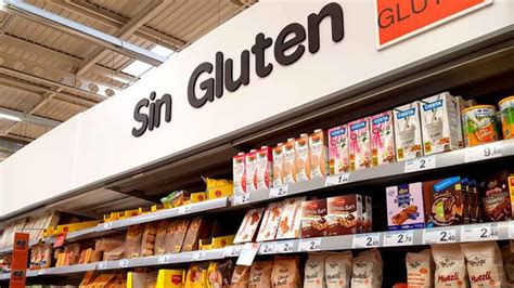 Sección de productos sin gluten en un supermercado