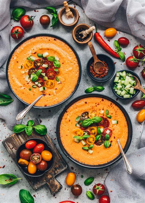 Tomates pera maduros para gazpacho