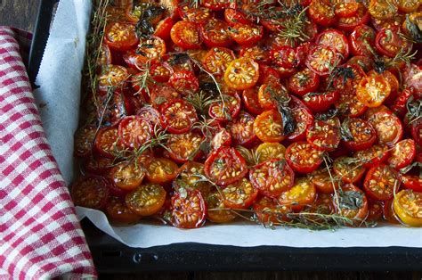 Tomates confitados en horno