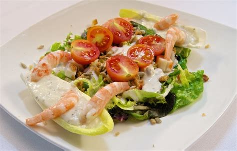 Ensalada fría de shirataki con gambas