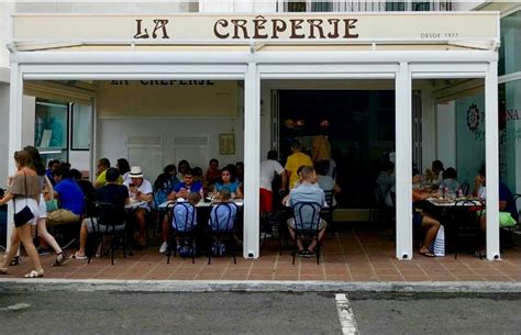 Interior de La Crêperie de Puerto Banús