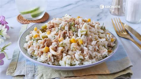 Ensalada de arroz basmati con atún y hinojo