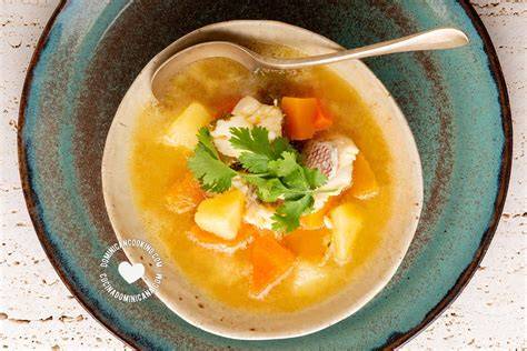 Ingredientes principales para sopa de pescado