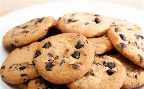 Galletas veganas de almendra con chispas de chocolate