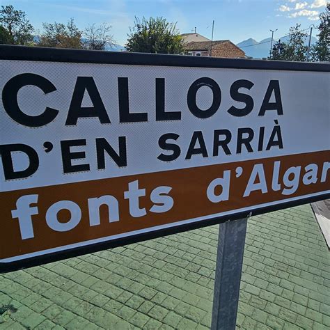 Fachada de un restaurante tradicional en Callosa d'en Sarrià