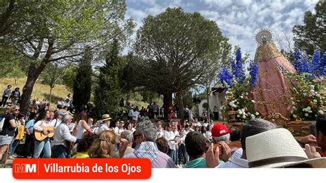 Escena de la Romería de la Virgen de la Fuente Santa en Parrillas