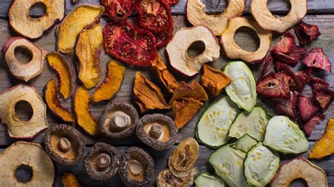 Variedad de alimentos deshidratados
