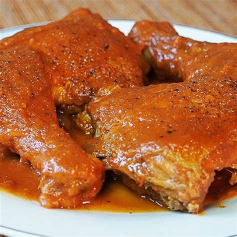 Pollo guisado con salsa de harina tostada
