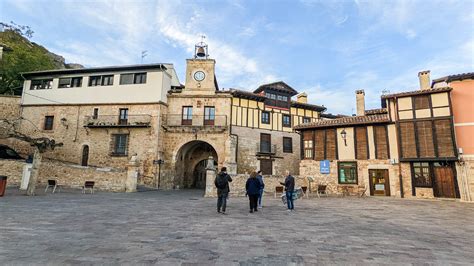 Antiguo matadero de Poza de la Sal antes de su rehabilitación.