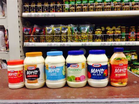 Diferentes tipos de mayonesa saborizada