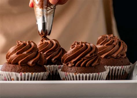 Cupcakes de chocolate antes de decorar