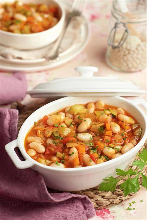Ingredientes frescos para guiso de alubias