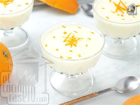 Ingredientes y utensilios para preparar mousse de naranja