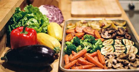 Variedad de alimentos cocinados en plancha Velox