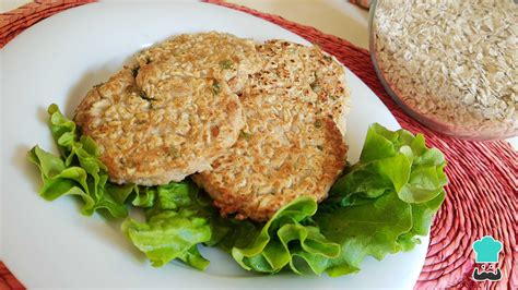 Tortitas de avena con pavo y aguacate