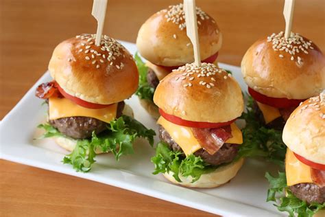 Mini hambúrgueres de carne para bebé