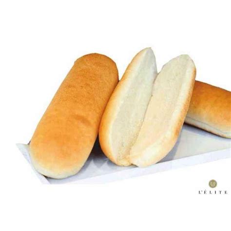 Pan de hot dog alargado