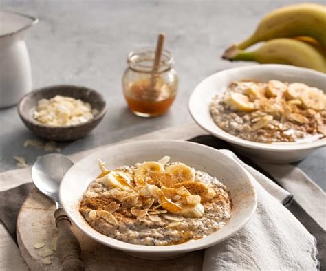 Plátano con avena y miel