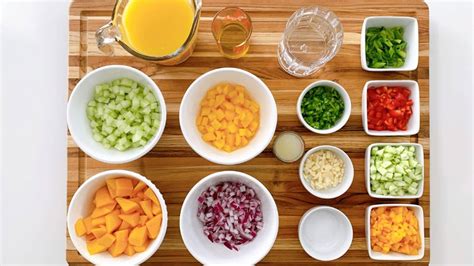 Mise en place de ingredientes para cocinar