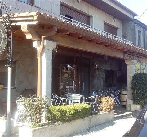Fachada del Mesón Parrillada Maranteiro
