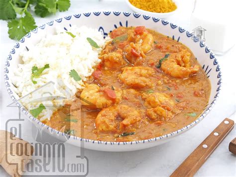 Plato terminado de curry de langostinos