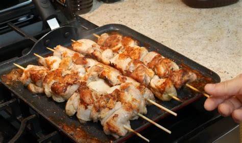 Ingredientes de la marinada para chuzos de pollo