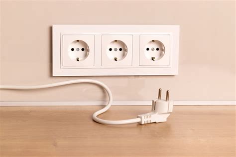 Cable de alimentación desenchufado de una panificadora