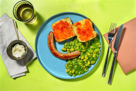 Butifarra a la plancha con judías y pan con tomate