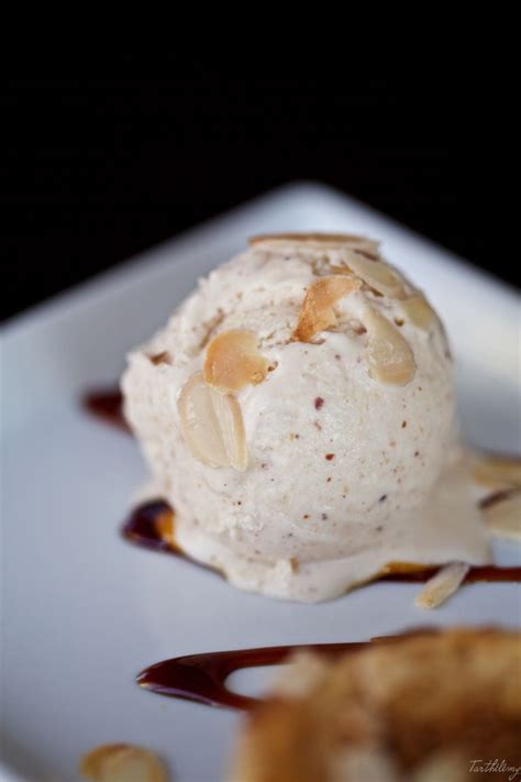 Helado de almendra