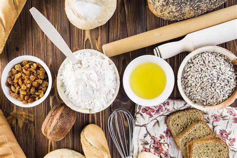Ingredientes frescos para hacer pan