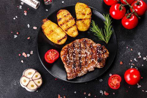 Patatas asadas con ternera