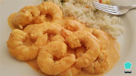 Plato de camarones gratinados al chipotle