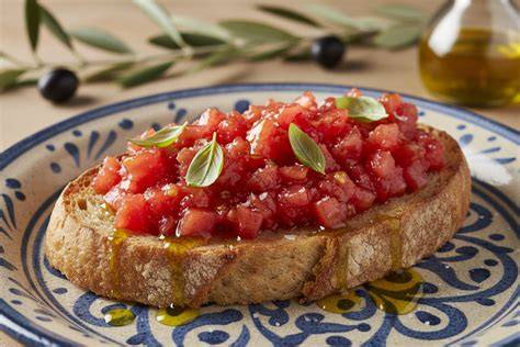 pan con tomate y aceite de oliva virgen extra