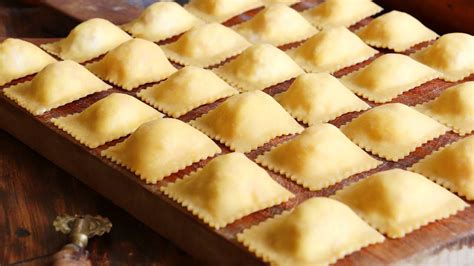 Montaje de ravioles caseros