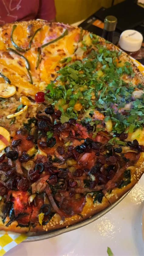 Variedad de pizzas gourmet de El Obrador de Luis