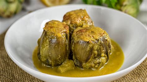 Alcachofas rellenas de carne picada