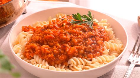 Plato de soja texturizada a la boloñesa