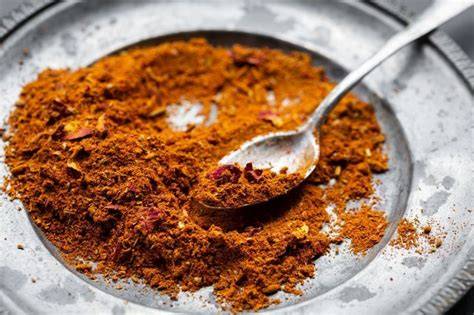 Ingredientes para la mezcla de especias para kebab