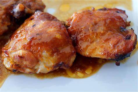 Contramuslos de pollo envueltos en bacon