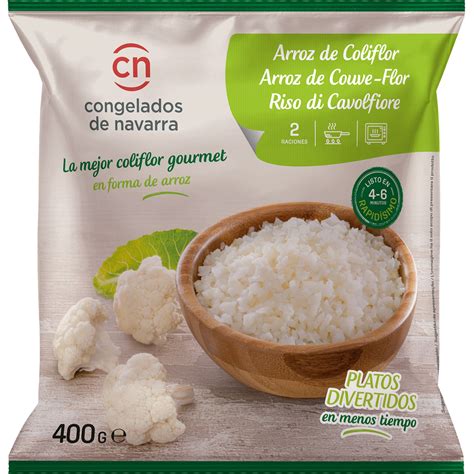 Coliflor entera y coliflor desmenuzada en forma de arroz