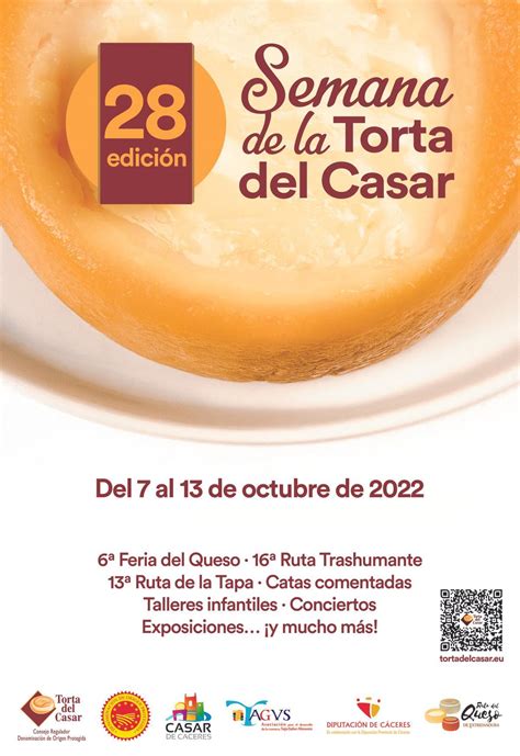 Presentación de la Torta del Casar cortada en tapa